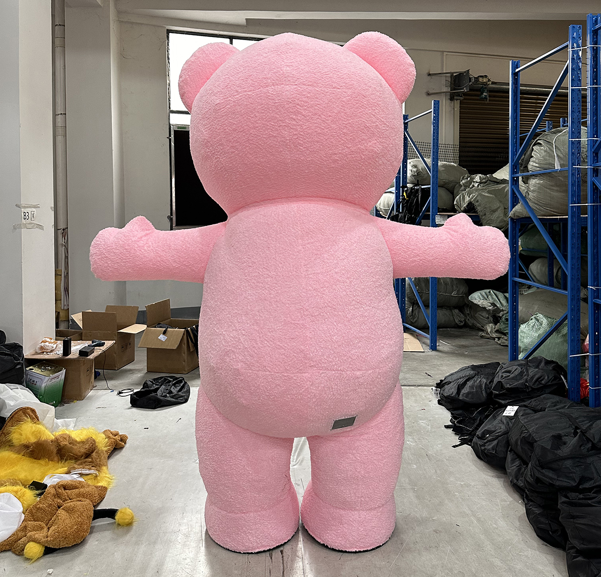 Factory Price Size 2.6m High Quality Inflatable Anime Adult Costumes pink Teddy Bear Inflatable Mascot Costume for Advertising
