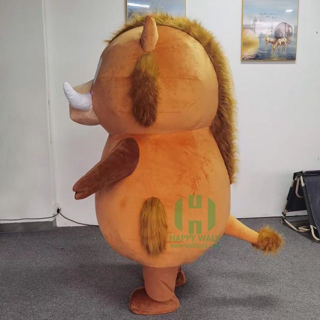 The Boar Costume Mascot for Wild Anime Theme Cosplay 2/2.6m Giant Inflatable Boar Mascot Costume Oem