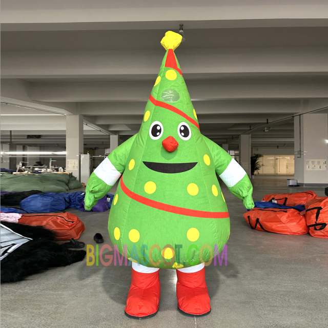 2m /2.6m Popular Inflatable Christmas Tree Mascot Costume Plant Christmas Mascot Costumes for Sale