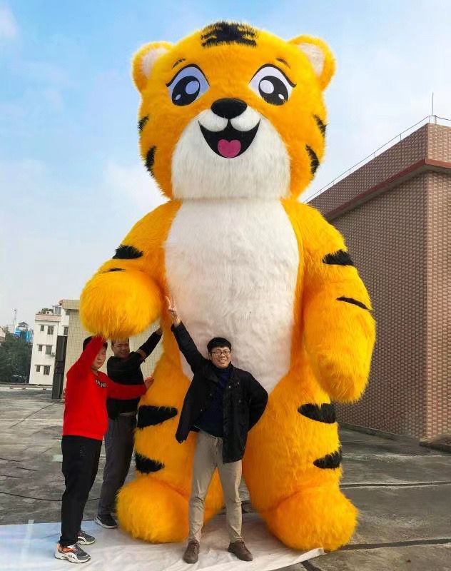 Unisex Plush Cartoon Character Anime Tiger Inflatable Mascot Costume for Adult Carnival Use
