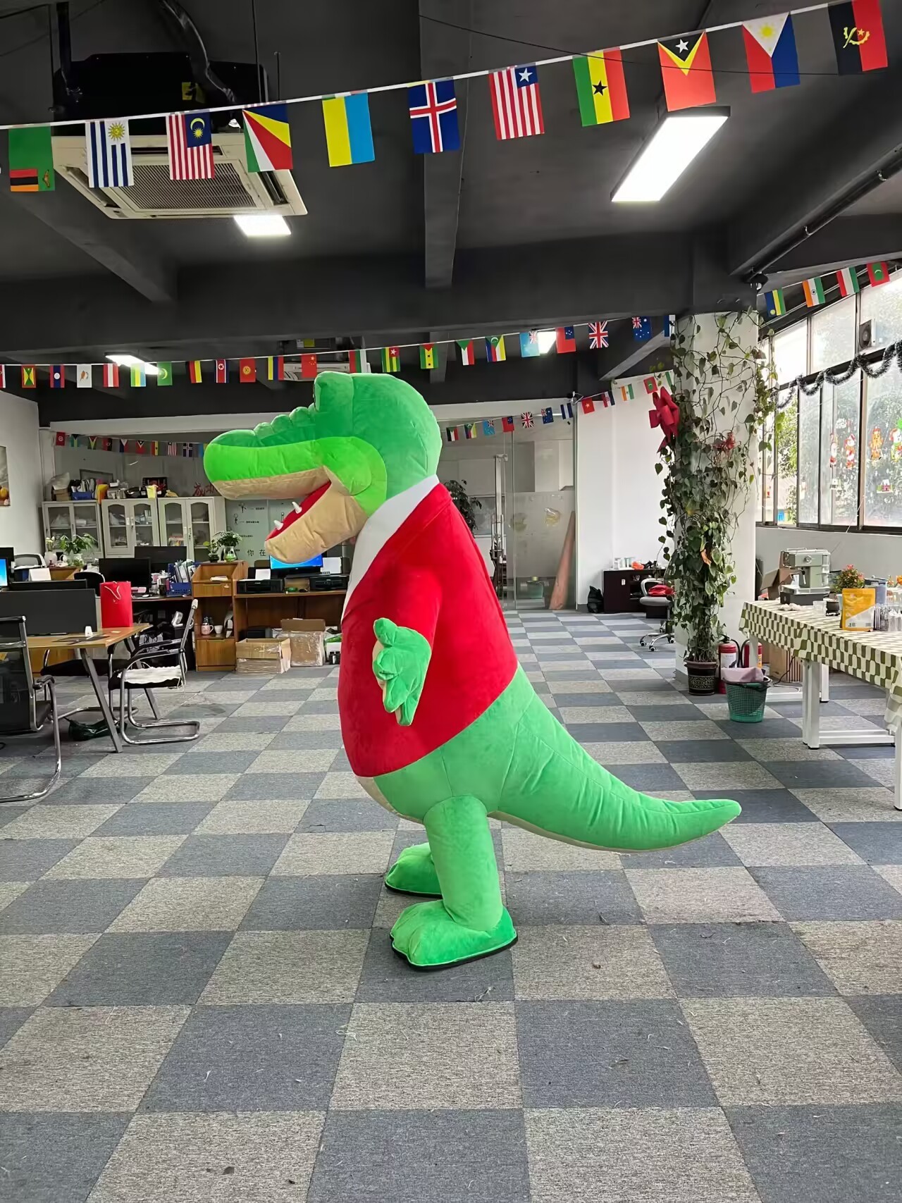 MOQ 1 Inflatable Mascot Costume 2m Crocodile Custom Cosplay Mascotte Theme Fancy Dress Carnival