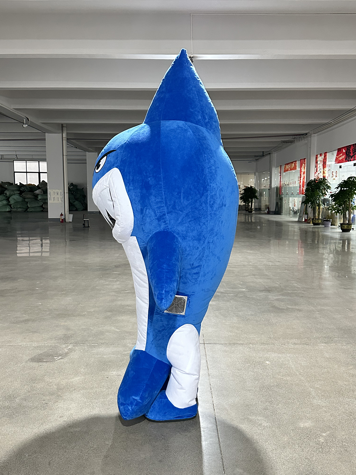 Adult Cosplay Holiday Suit Halloween Plush Inflatable Costume Shark Half Suit Inflation for Party Carton Packing Unisex Anime