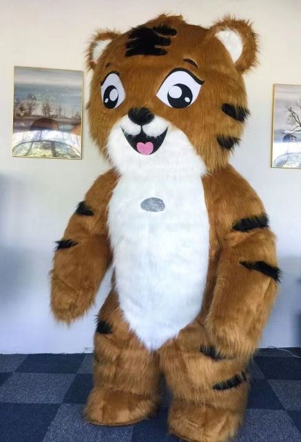 Hot Selling Unisex Giant Inflatable Tiger Mascot Costume Festival Advertising Suit for Adults Mobile Walking Dress