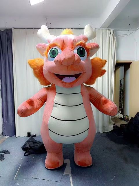 2024 New Type Plush Walking Inflatable Dragon Mascot Costume Unisex Chinese New Year Adult Parties Festivals Anime Happy Island