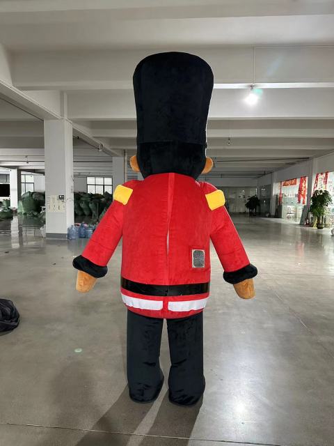 Christmas Festival Walking Inflatable Nutcracker Mascot Costume Cartoon Character Soldier Mascot Suit for Stage Performance