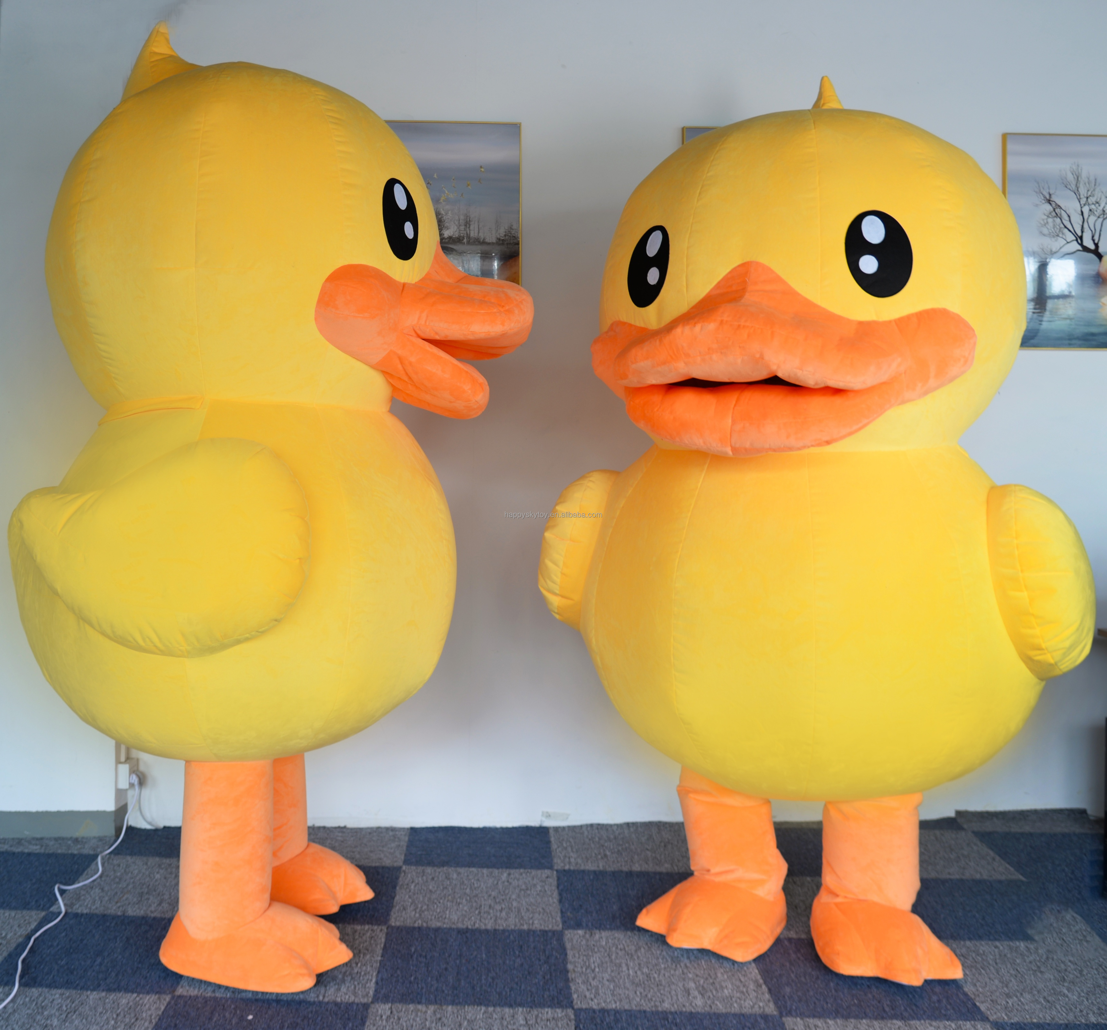 Unisex Halloween Fancy Dress Game Large Inflatable Giant Duck Mascot Costume for Adults Party Theme Animal