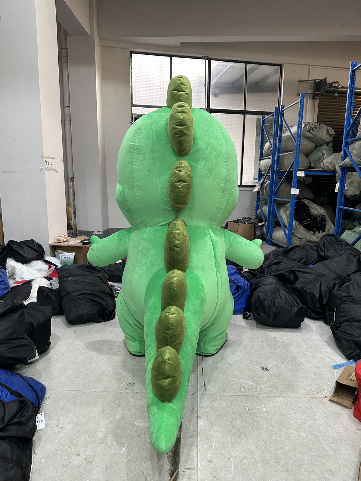 Halloween Funny Dress Customized Inflatable Plush Dinosaur Suits Inflatable Mascot Costume Adult Costume