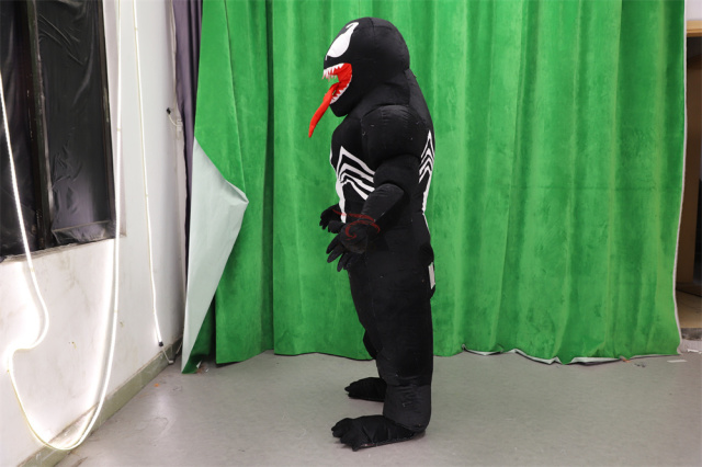 Hot Sale Unisex 2m Halloween Christmas Mascot Suit Inflatable Venom Costume Adult Free Size Thrilling Dress for Cosplay