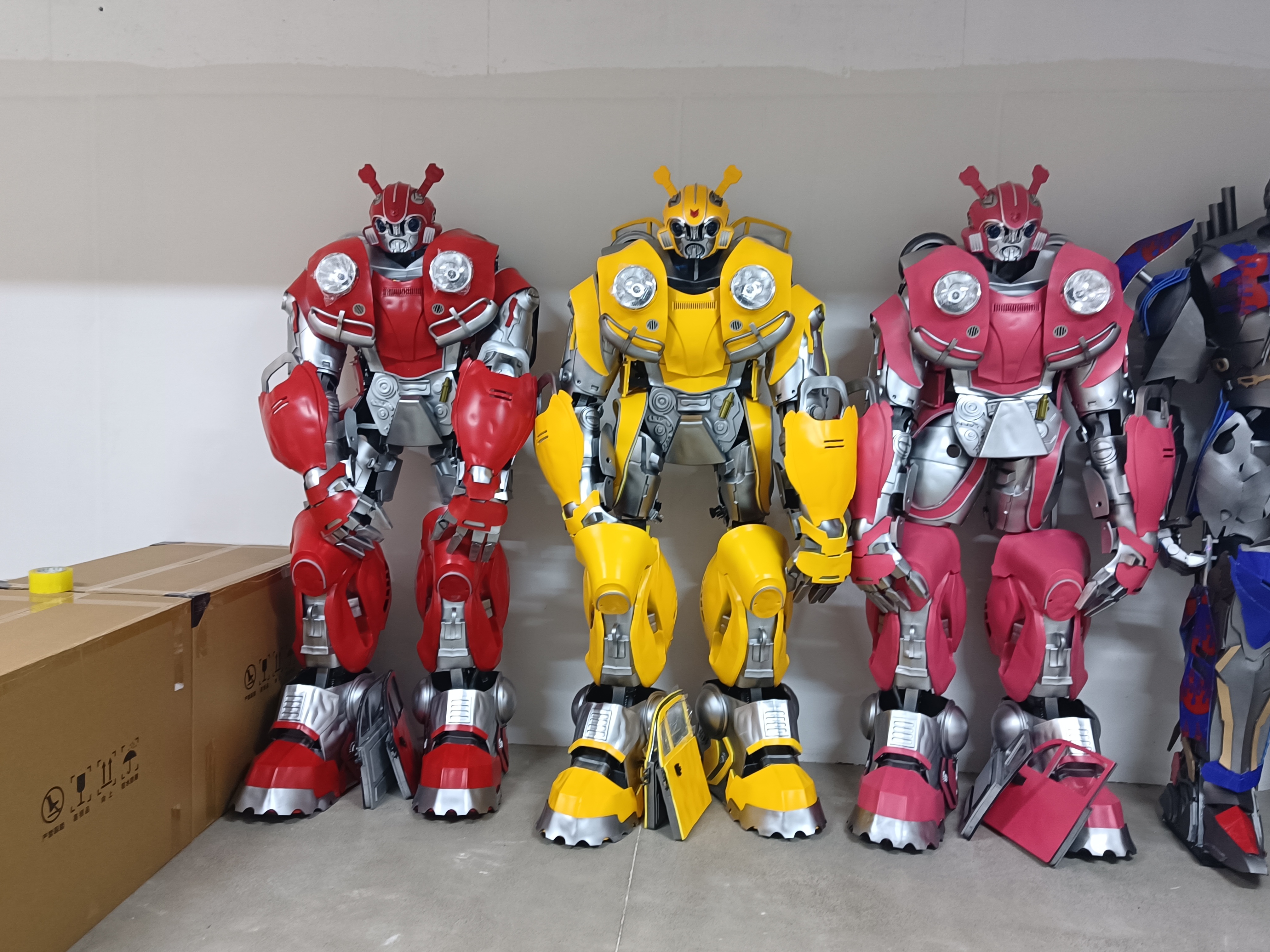 Bumblebee Transformers Robot Costume Adults Unisex Easter/Halloween Party Professional Wearable Dance Mascot Cosplay,Big Mascot,High Quality LED Cartoon Animal Robot Costume Adults Unisex Easter/Halloween Party Professional Wearable Dance Mascot Cosplay