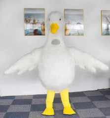 Hot Sale Popular Party Dress Cute Duck Mascot Costume Walking Performance Inflatable Mascot Costume