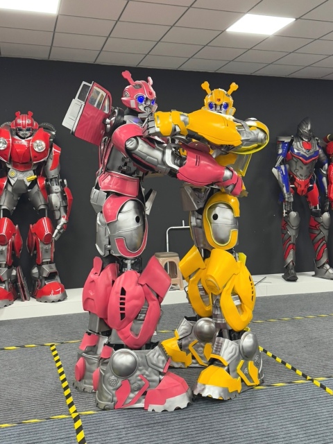 Bumblebee Transformers Robot Costume Adults Unisex Easter/Halloween Party Professional Wearable Dance Mascot Cosplay,Big Mascot,High Quality LED Cartoon Animal Robot Costume Adults Unisex Easter/Halloween Party Professional Wearable Dance Mascot Cosplay