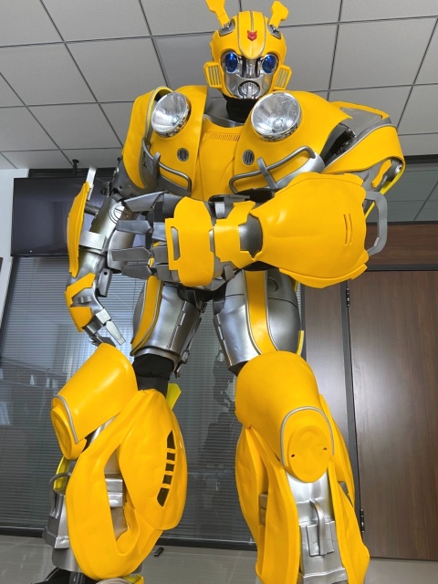 Bubblebee transformers Robot LED Stilt Walker Costume for Halloween Party-Adult Unisex Wearable Light-Up Mascot with Animal & Bugs Theme Cosplay,Big Mascot,Robot LED Stilt Walker Costume for Halloween Party-Adult Unisex Wearable Light-Up Mascot with Animal & Bugs Theme Cosplay