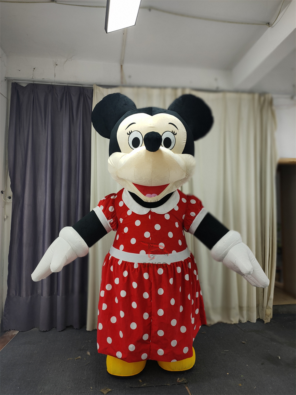 Minnie Disney Mascot Costume Anime Party Adult Dress Blow up Popular Cartoon Character Inflatable Mascot Costume,Big Mascot,Minnie Disney Mascot Costume Anime Party Adult Dress Blow up Popular Cartoon Character Inflatable Mascot Costume
