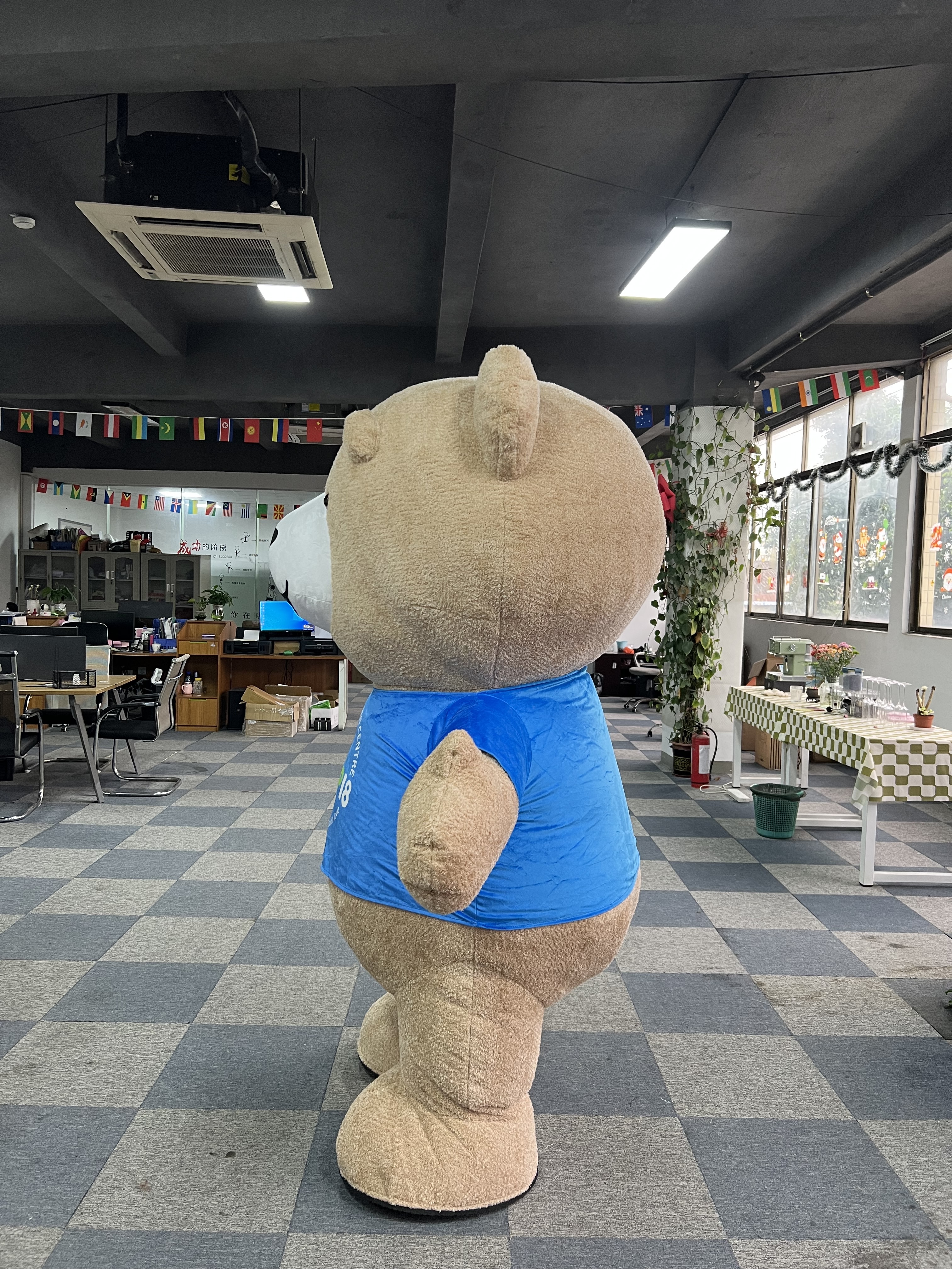 Hot Sale Teddy Bear Animal Inflatable Mascot Costume Inflatable Cartoon Walking Bear Costume with T-shirt for Party