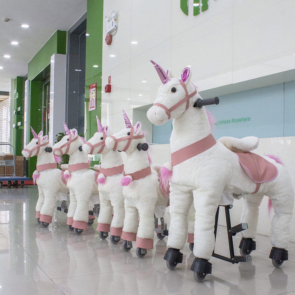 New Models Ride Handwork Plush Toys Walk Large Horse Animal Horse with Plastic Wheels, Warm Horse Toy for Safe