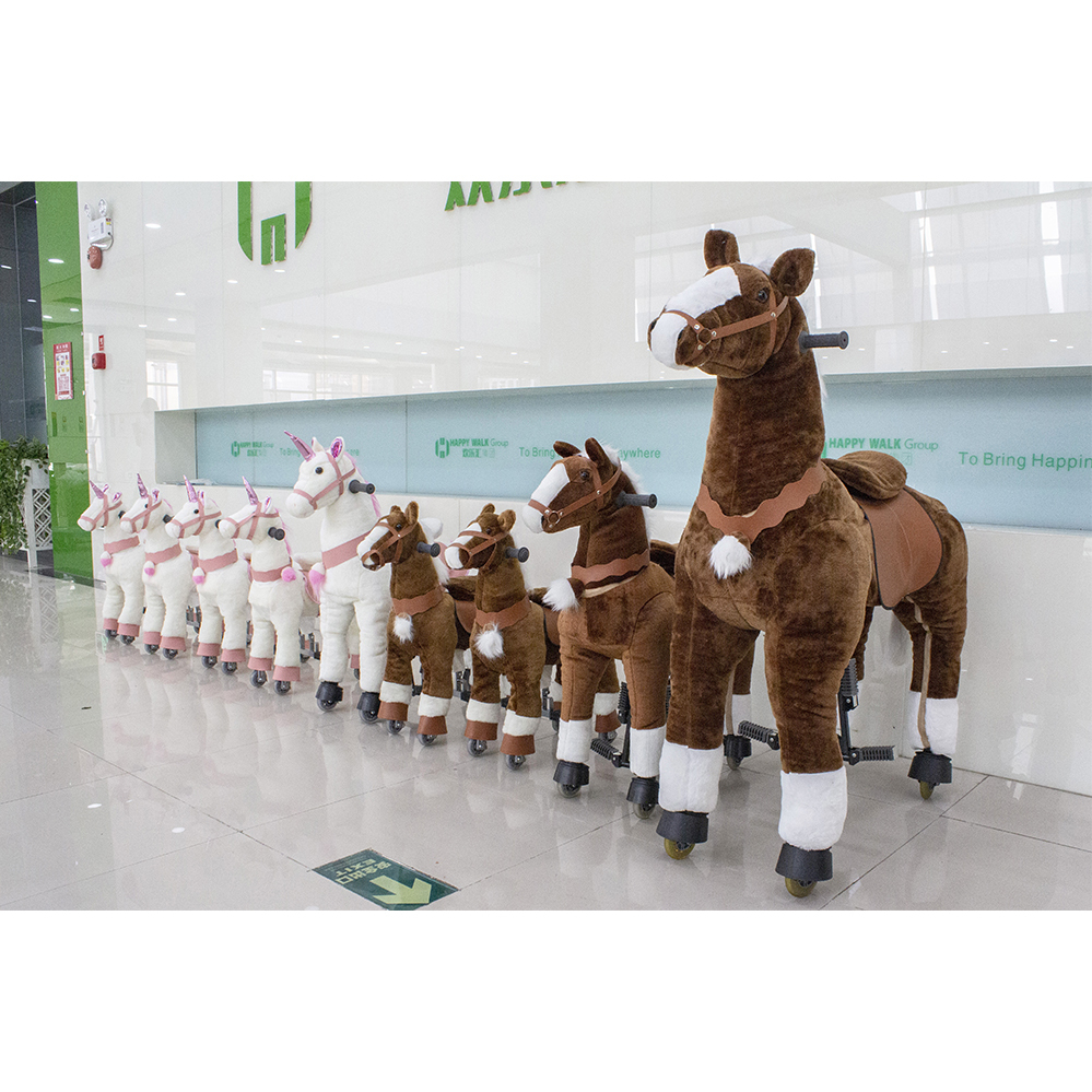 New Models Ride Handwork Plush Toys Walk Large Horse Animal Horse with Plastic Wheels, Warm Horse Toy for Safe