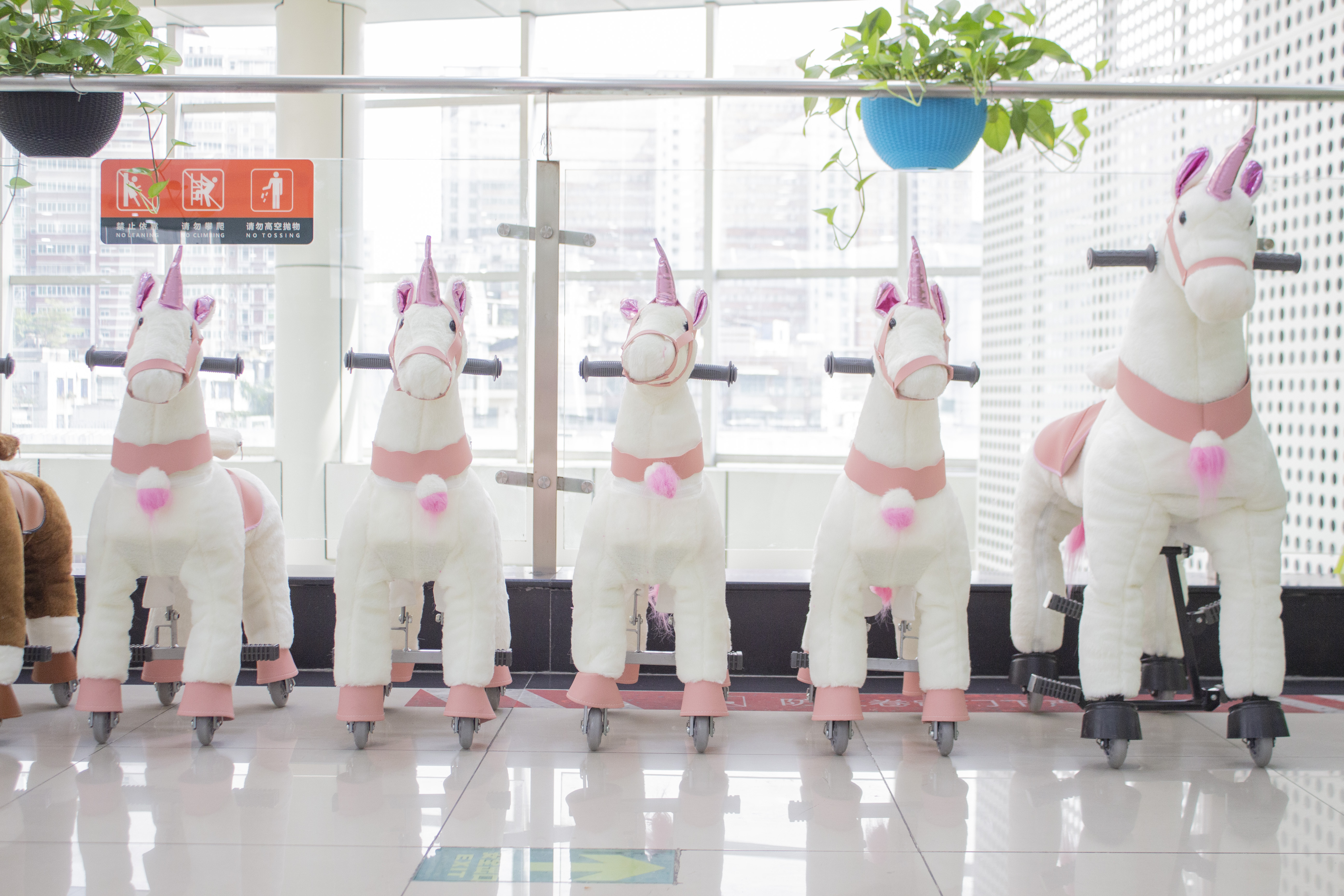Most Popular Ride-On Toy Animals Furry Walking Unicorn & Mechanical Horse Kids' Favorite Toy for Sale