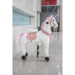 New Models Ride Handwork Plush Toys Walk Large Horse Animal Horse with Plastic Wheels, Warm Horse Toy for Safe