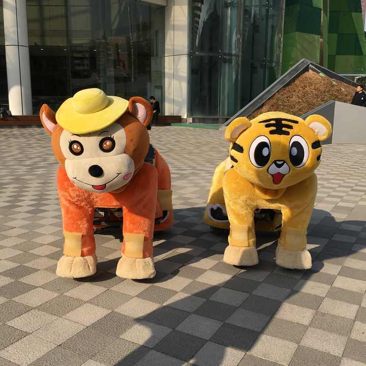 Unisex Eco-Friendly Large Stuffed Animal Toy Plush Bear Horse Design Electric Scooter for Kids Adults Ride-On Mall Entertainment