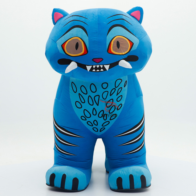 Giant Blue Tiger on 4 feet Festival Custom Made Funny Plush Animal 4 Legs Tiger Costume Mascot Giant Stitch Adult Fancy Dress Advertising Promotion Mascot,Big Mascot,Festival Custom Made Funny Plush Animal 4 Legs Tiger Costume Mascot Giant Stitch Adult Fancy Dress Advertising Promotion Mascot