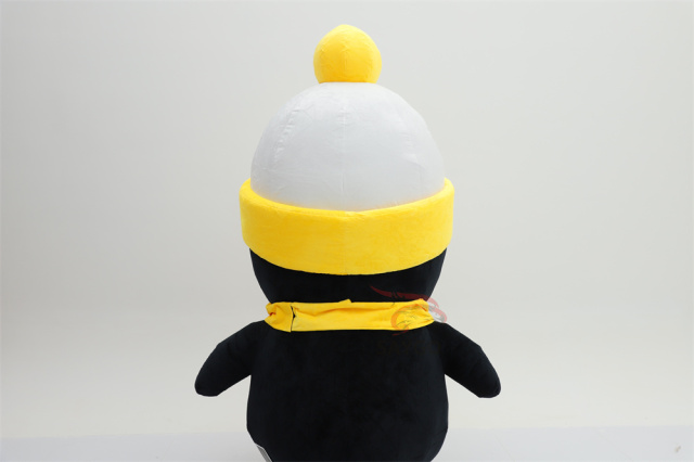 Yellow Scarf Penguin Commercial Factory Price 2m/2.6m Walking Plush Penguin Mascot Costume Adult Inflatable Cartoon Halloween Anime,Big Mascot,2025 Saygo Commercial Factory Price 2m/2.6m Walking Plush Penguin Mascot Costume Adult Inflatable Cartoon Halloween Anime