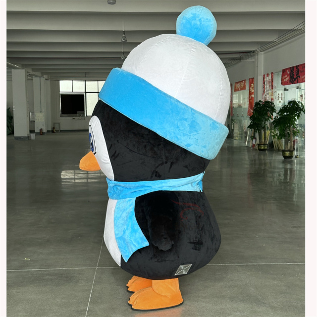 Blue Hat Penguin Cartoon Inflatable Mascot Costume Battery Blow up Suit for Adults,Big Mascot,Animal Theme Party 2m/2.6m Walking Moving Cosplay Cartoon Penguin Inflatable Mascot Costume Battery Blow up Suit for Adults