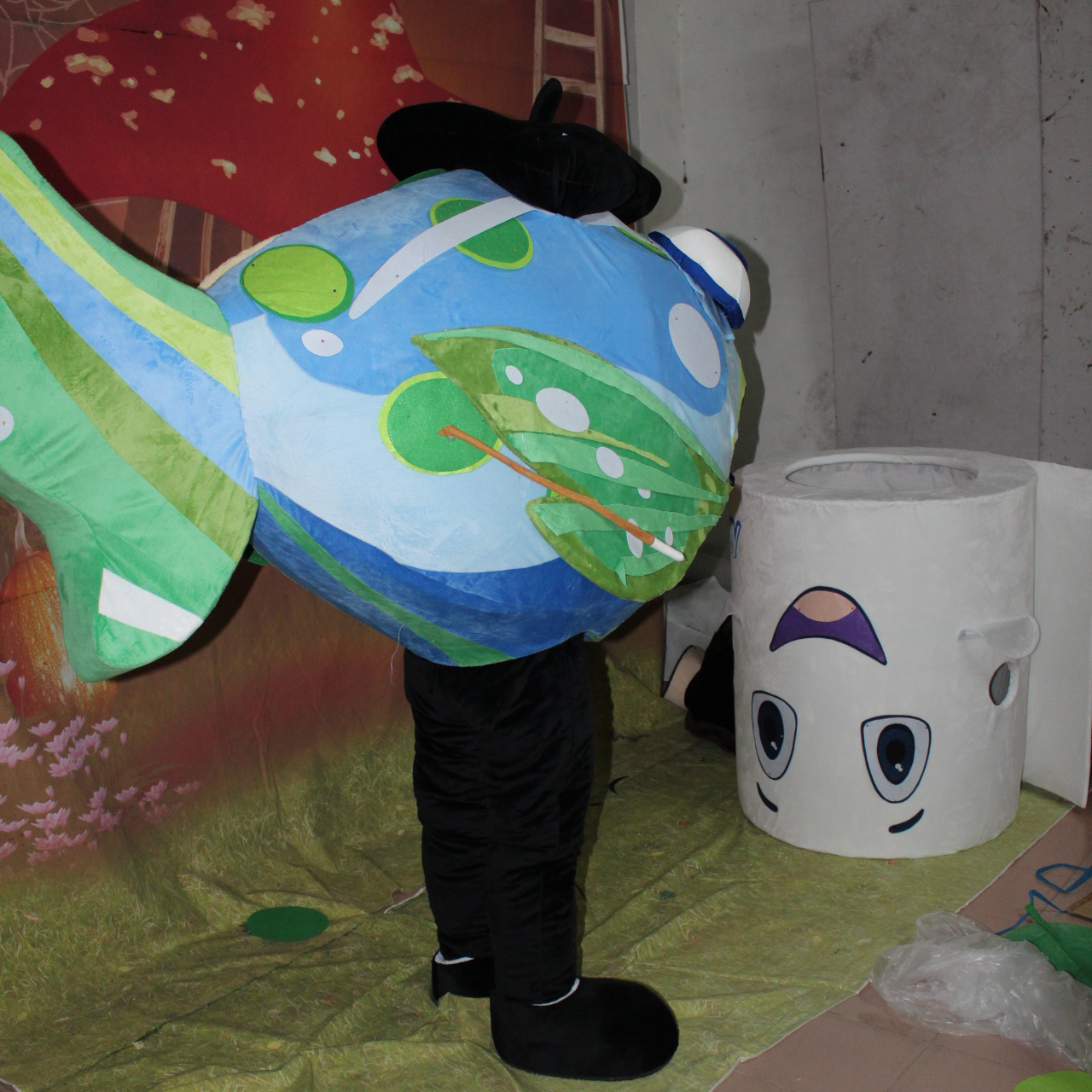 Fish EVA Cosplay Costume Festivals Carnivals Christmas Party Halloween Parade Plush Cartoon Character Mascot Costume for Shopping Mall Events,Schoole Events,Performance,Big Mascot,Fish EVA Cosplay Costume Festivals Carnivals Christmas Party Halloween Parade Plush Cartoon Character Mascot Costume for Shopping Mall Events,Schoole Events,Performance