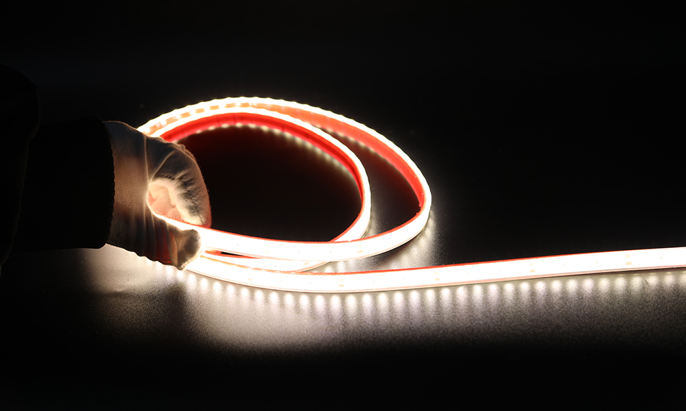 Wholesale 24V 8mm wide IP68 waterproof grade SMD2835 LED flexible silicone light strip, suitable for outdoor landscapes and home decoration, and can be freely cut.,murenled,Waterproof 24V LED Strip, for indoor & outdoor use.