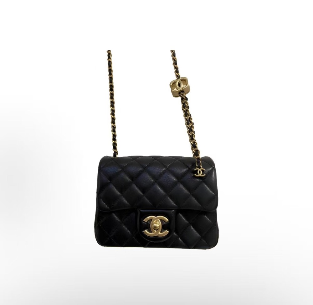 CHANEL 25B
