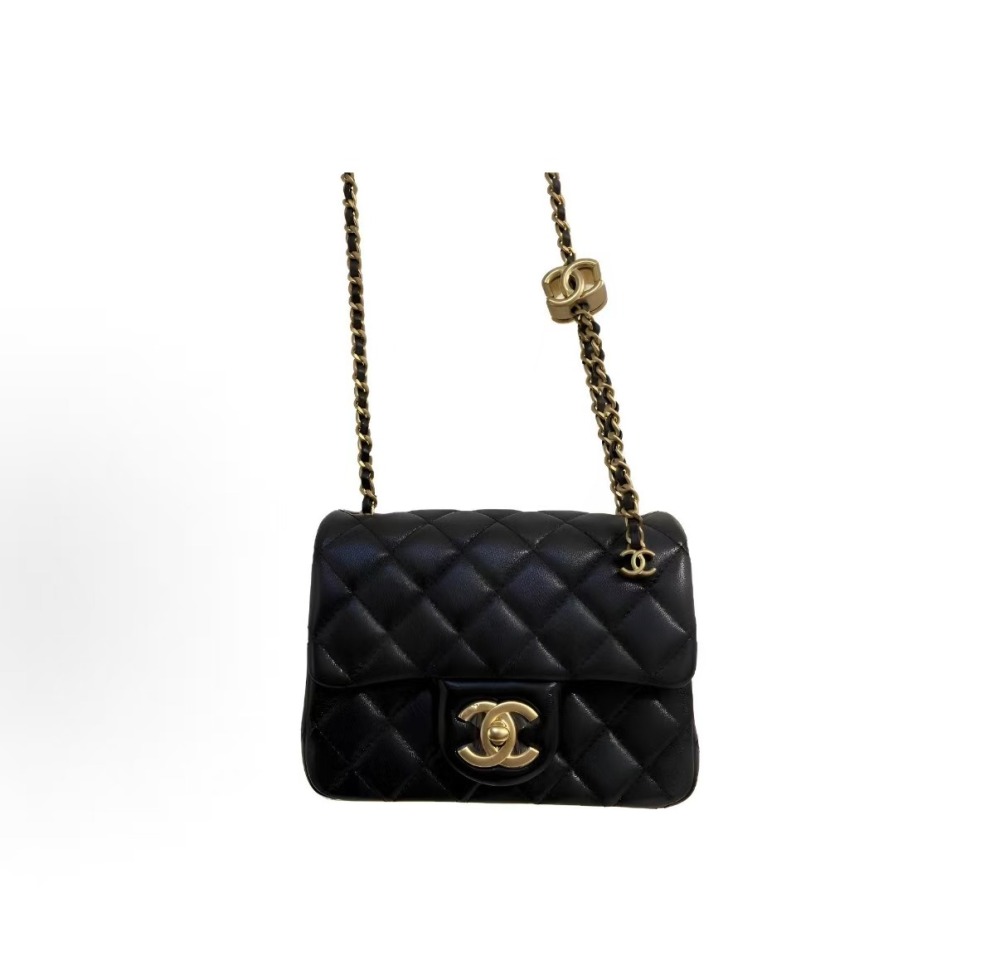 CHANEL 25B