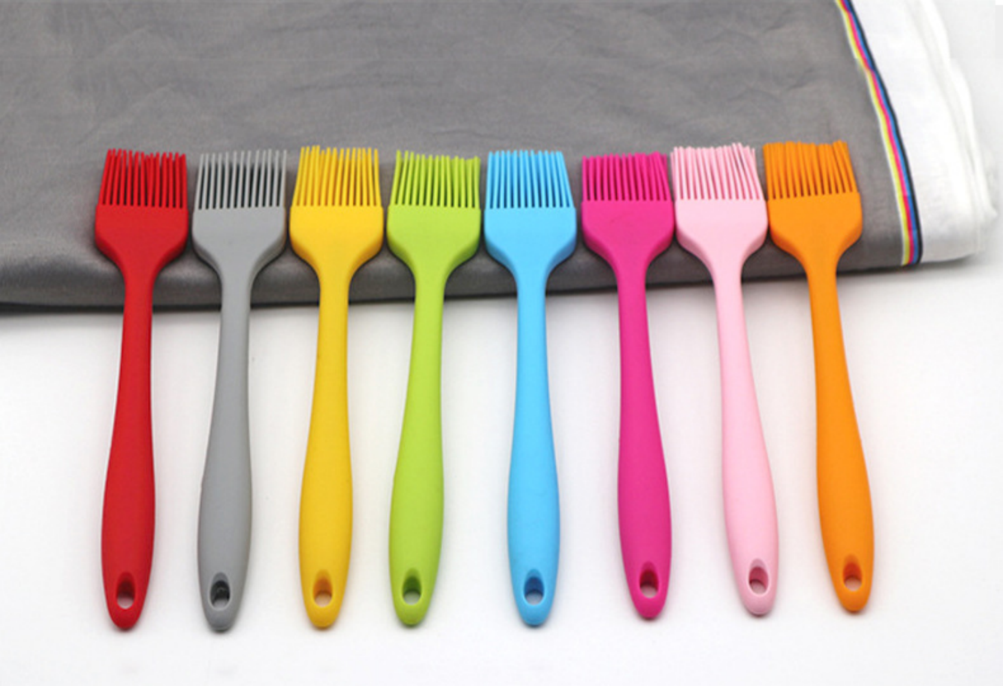 Pastry Brush, Heat Resistant Pastry Brush, BPA-Free Silicone Brush, Nonstick Brush Kitchen, Healthy One-Piece Design Kitchen Brush for Baking, Barbecue Utensils,MY SHOP,Pastry Brush, Heat Resistant Pastry Brush, BPA-Free Silicone Brush, Nonstick Brush Kitchen, Healthy One-Piece Design Kitchen Brush for Baking, Barbecue Utensils