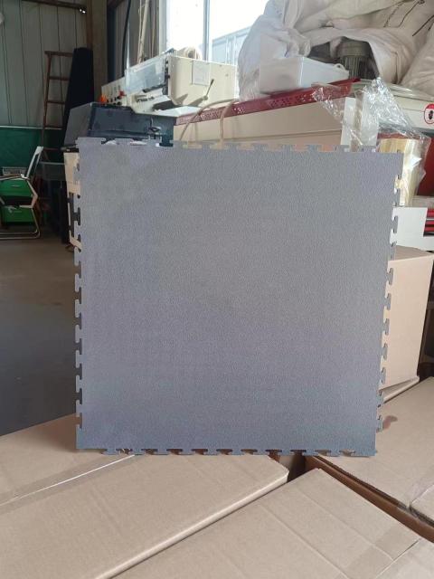 Plastic floor for forklifts in the cosmetics factory warehouse,YiDong Intelligent Technology,Plastic floor for forklifts in the cosmetics factory warehouse