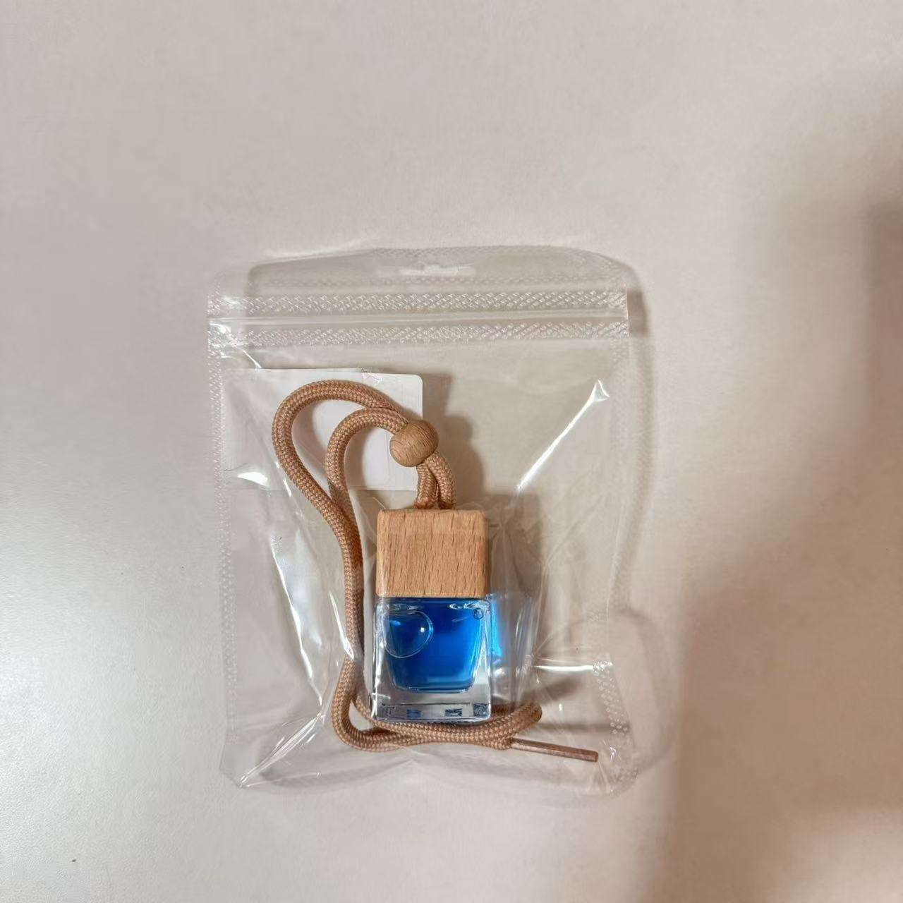 Luxury Hot Selling Portable Mini Hanging Wood Cool Car Perfume air Freshener,Kaquanfei,Portable Mini Hanging Wood Cool Car Perfume air Freshener