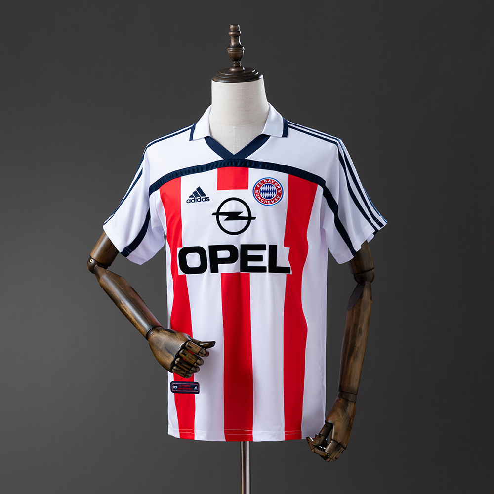 2000/02 Bayern München Home Jersey