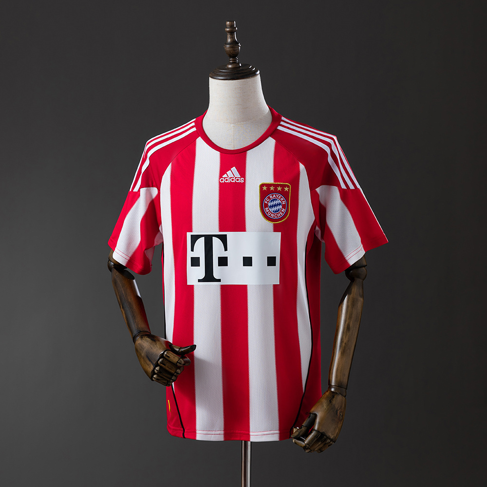 2010/11 Bayern München Home Jersey
