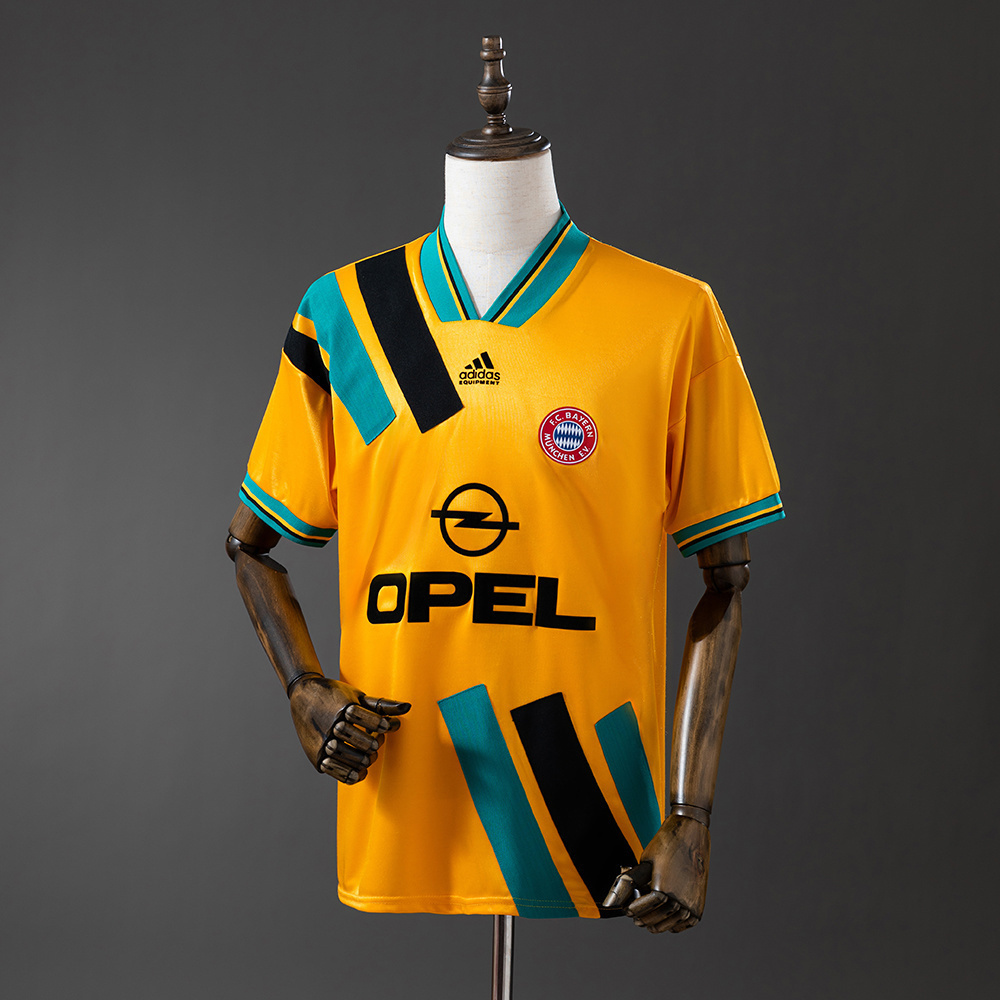 1993/95 Bayern München Away Jersey