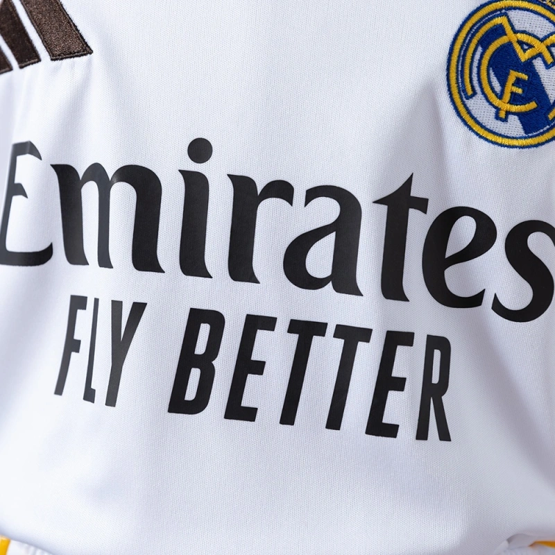 2025/26 Real Madrid Home Men And Kids Kit