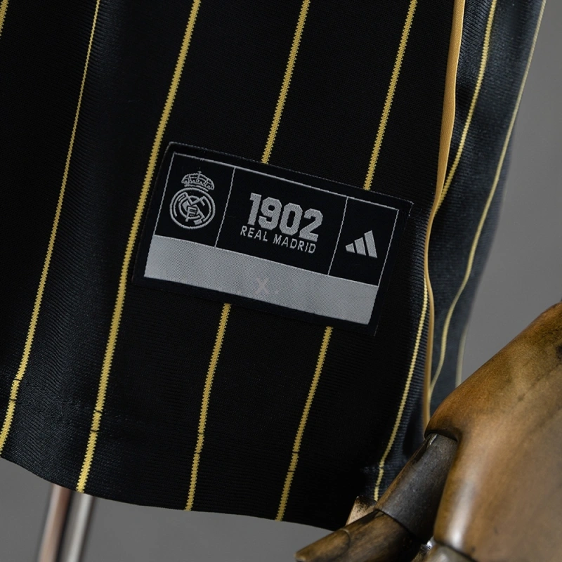 2025/26 Real Madrid Black Us Pack Jersey