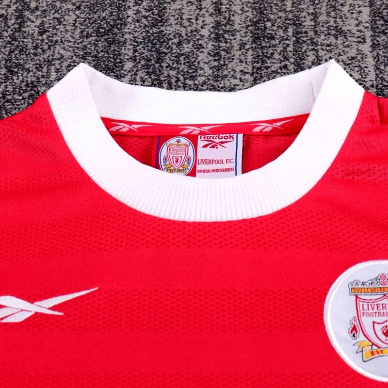 1997/98 Liverpool Home Kids Kit