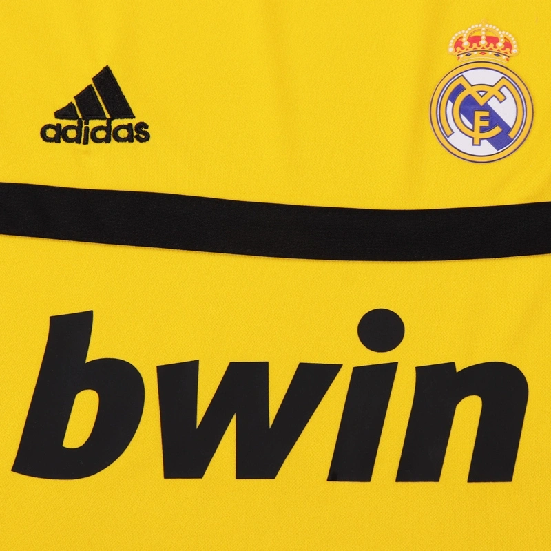2011/12 Real Madrid Yellow Goalkeeper Kids Kit