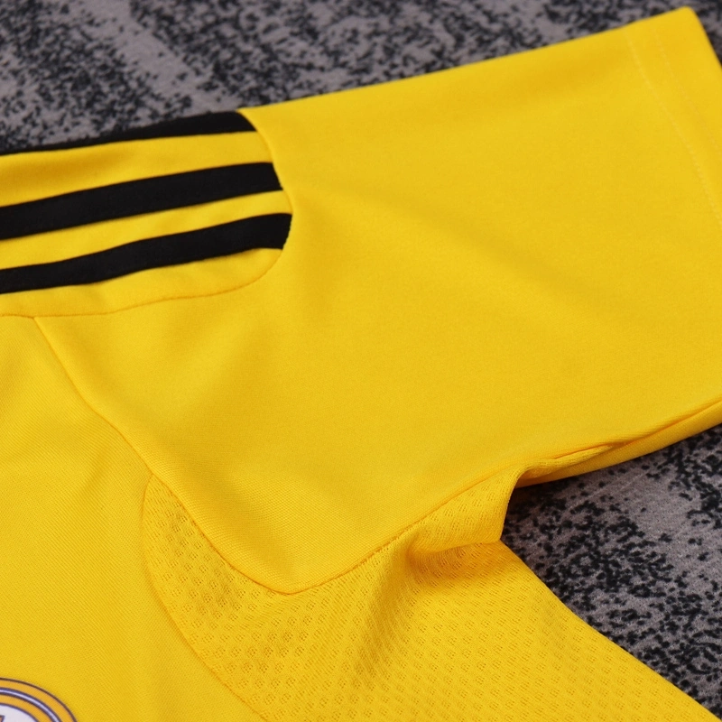2011/12 Real Madrid Yellow Goalkeeper Kids Kit