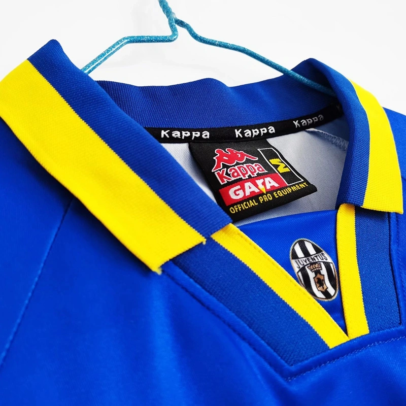 1995/96 Juventus Away Jersey