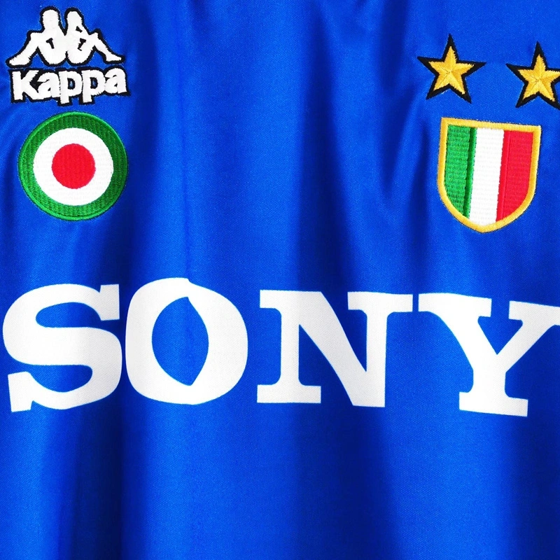 1995/96 Juventus Away Jersey