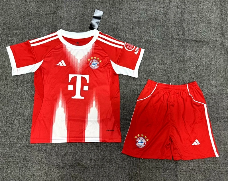 2025/26 Bayern Munich Home Men And Kids Kit