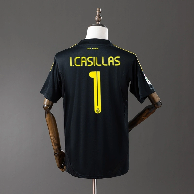 2011/12 Real Madrid Goalkeeper Black Jersey