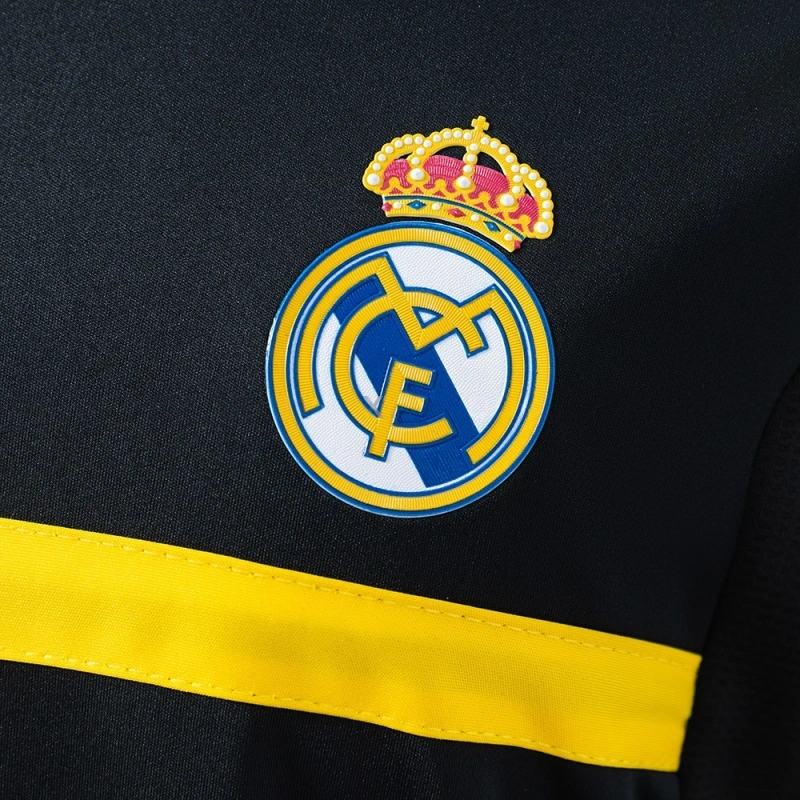2011/12 Real Madrid Goalkeeper Black Jersey