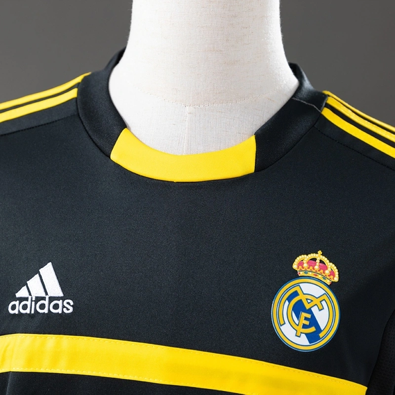 2011/12 Real Madrid Goalkeeper Black Jersey