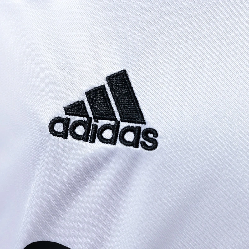 2004/05 Real Madrid Home Jersey