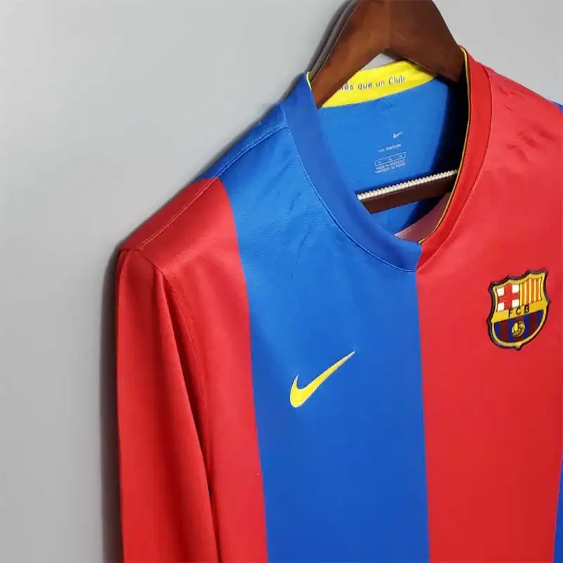 2006/07 Barcelona Long Sleeve Home Jersey