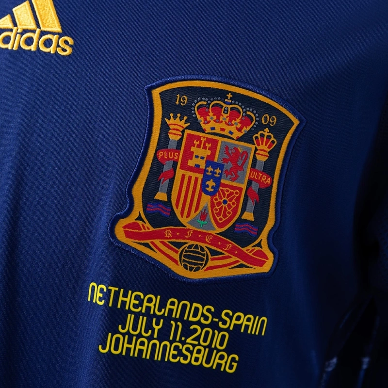 2010 World Cup Spain Away Long Sleeve Jersey